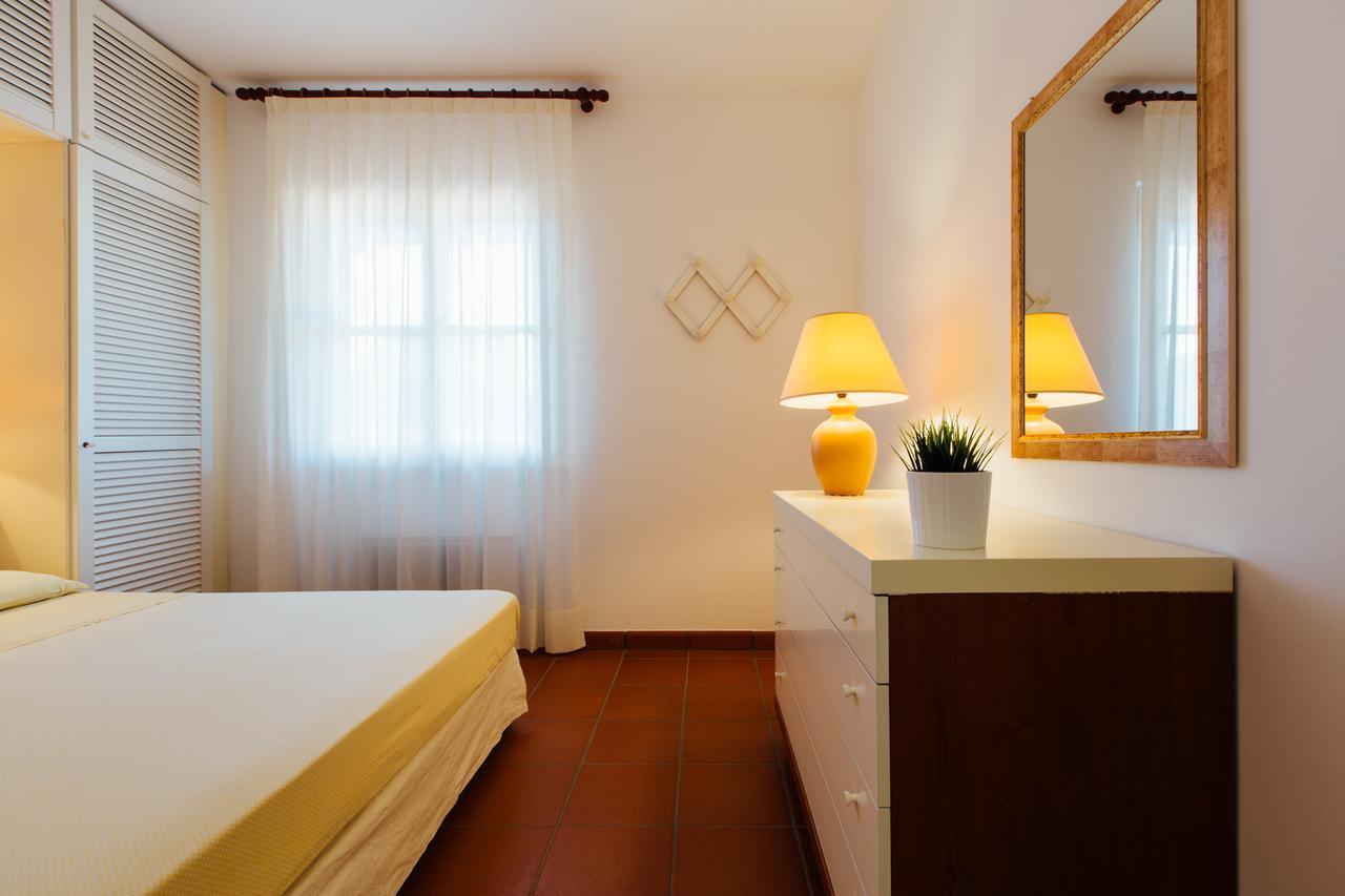 Residence Renaione Punta Ala Esterno foto